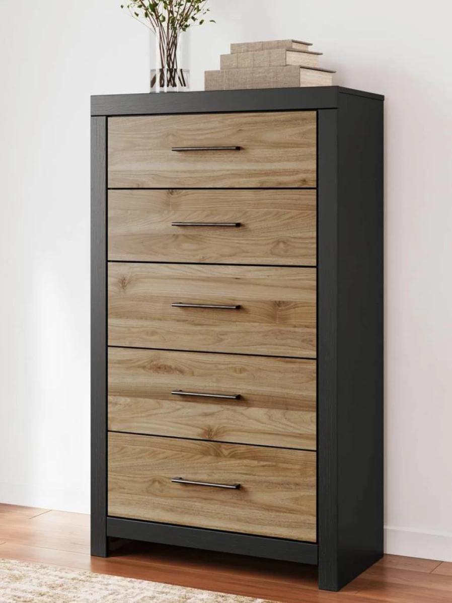 Signature Design by Ashley Hyanna 5-Drawer Rustic Chest Dresser for Bedroom Storage