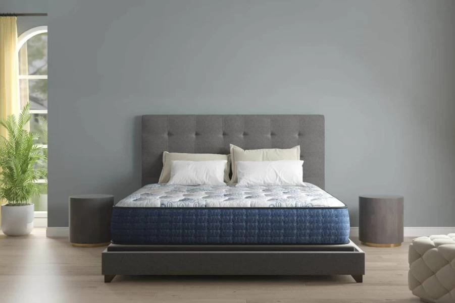 Signature Design by Ashley Augusta2 King Size 12-Inch Hybrid Mattress with Euro Pillow Top, Gel Memory Foam & Lumbar Support