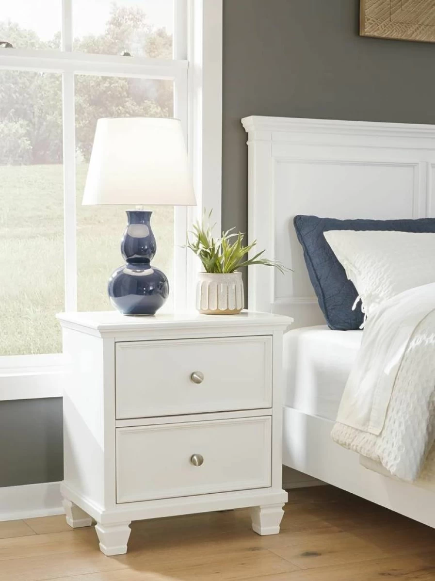 Signature Design by Ashley Fortman White Traditional 2-Drawer Nightstand Bedside Table