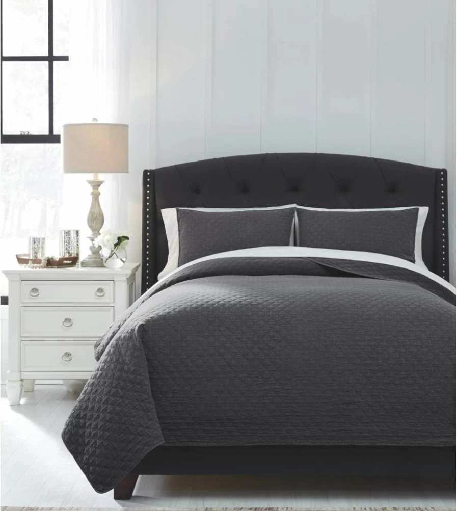 Signature Design by Ashley Rustic Blue Quilted Diamond Queen/Full Bedspread Set with 2 Pillow Shams
