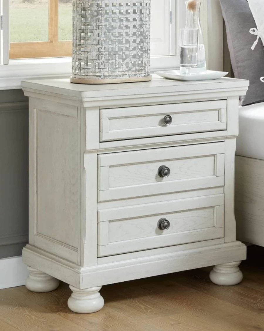 Signature Design by Ashley Robbinsdale White Traditional 2-Drawer Nightstand with Classic Style